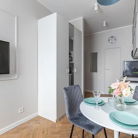 Modern Ac Batorego By Vaya وارسو